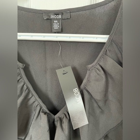 NWT Jacob Sleeveless Blouse with Ruffle Accent - Picture 2 of 5